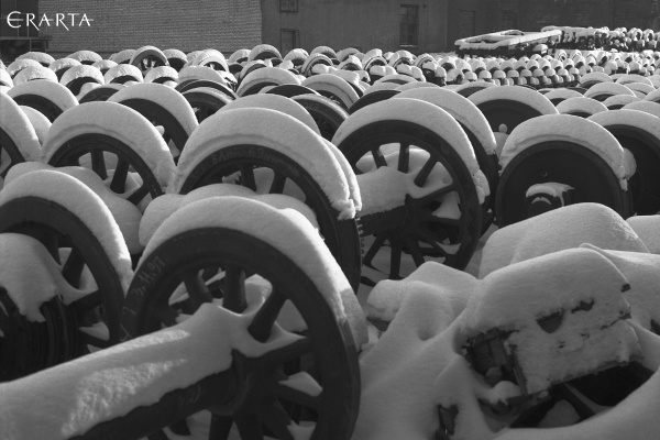 Wheels under Snow. Moscow Railway Station, Vladimir Antoshchenkov