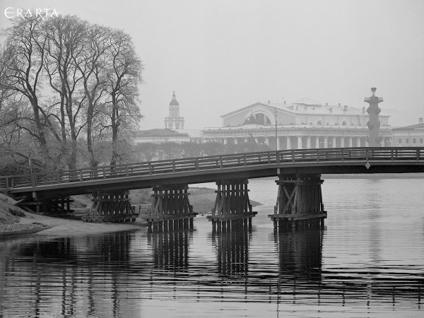 Kronverksky Bridge. Kronverkskaya Embankment, Vladimir Antoshchenkov