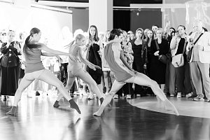 Ballet.Theatre Dance Performances at Rob Woodcox’s Show on 28 August
