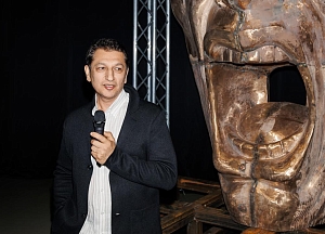 Photo Report: Private Preview of Unus Safardiar’s Exhibition