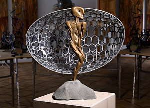 Changes in Exhibition Opening Hours on 4 December